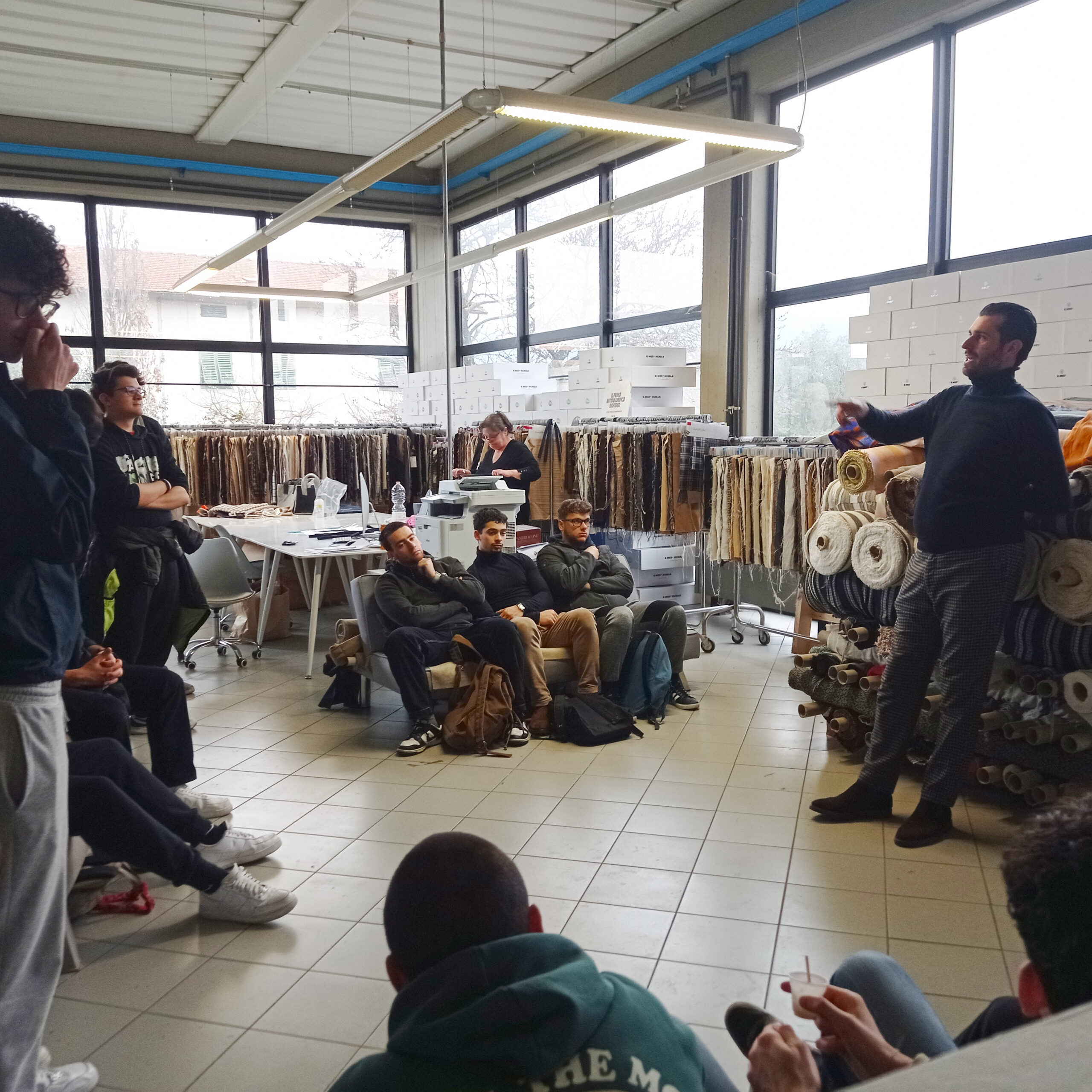 Giovani & Social Business visita Fody Fabrics studenti imrpesa sociale impatto ambientale Pistoia