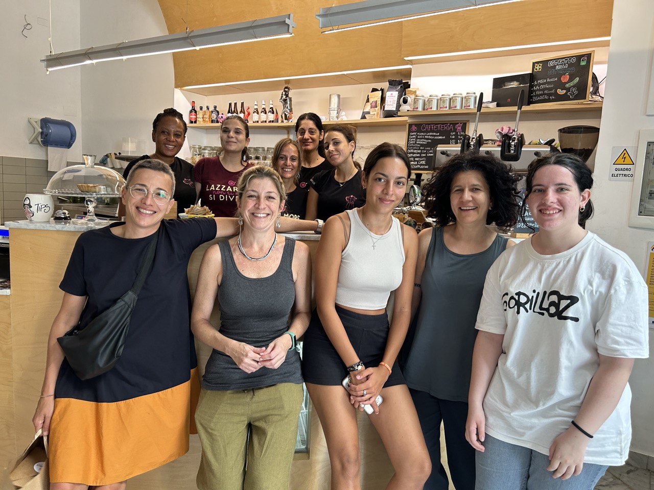 Lazzarelle bistrot napoli donne impresa sociale cooperativa pozzuoli women imrpesa sociale