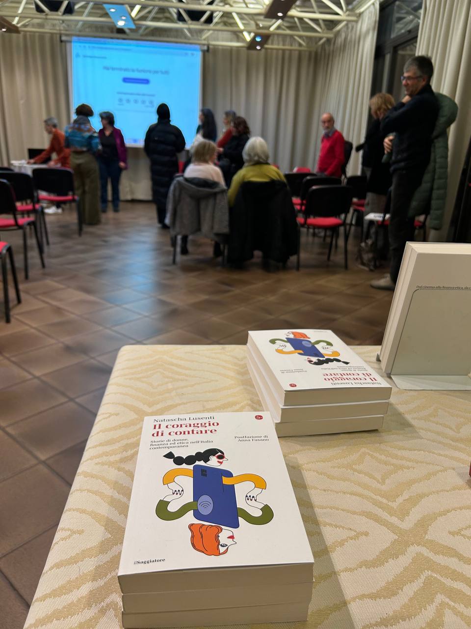 presentazione libro natascha lusenti il coraggio di contare storie di donne finanza ed etica fondanzione finanza etica