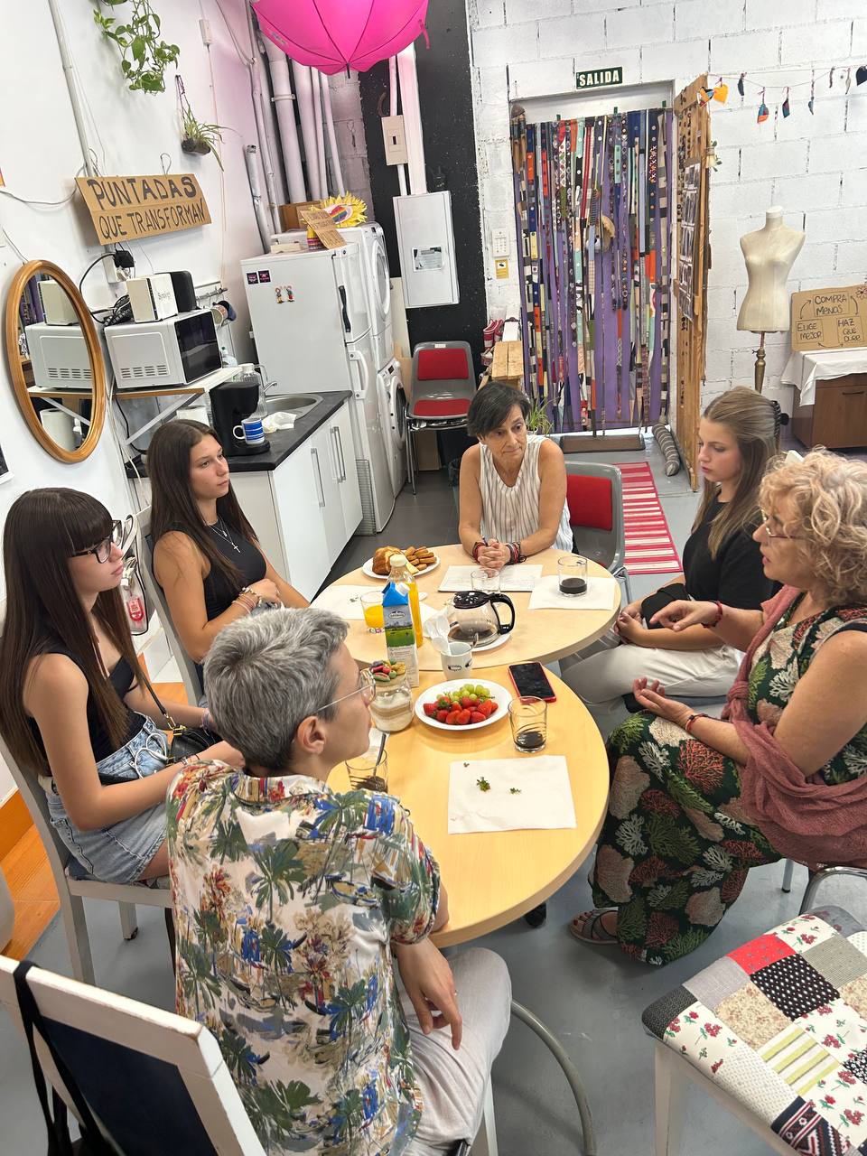 Famylias donne empowerment cucito cooperativa imprese sociali